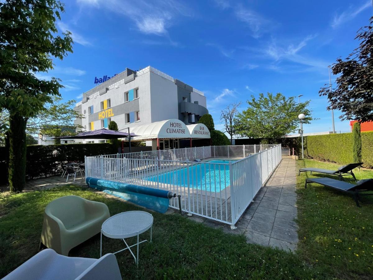 Hotel Restaurant Kyriad Direct Dijon Nord - Zenith - Toison D'Or المظهر الخارجي الصورة